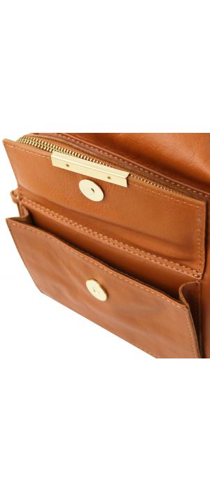 Γυναικεία Τσάντα Δερμάτινη Ώμου / Πλάτης TL141535 Κονιάκ Tuscany Leather